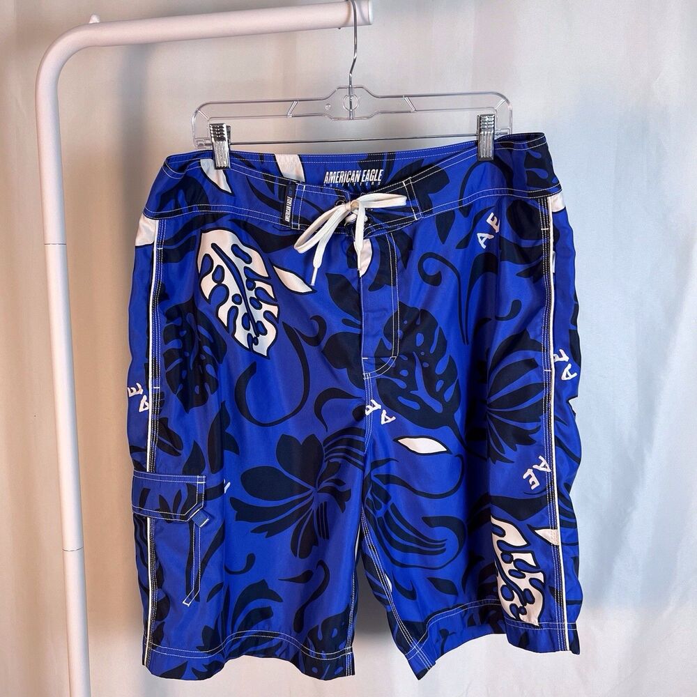 Men's American Eagle Outfit Board Shorts, Swim, Surf Trunks, Size AE 38